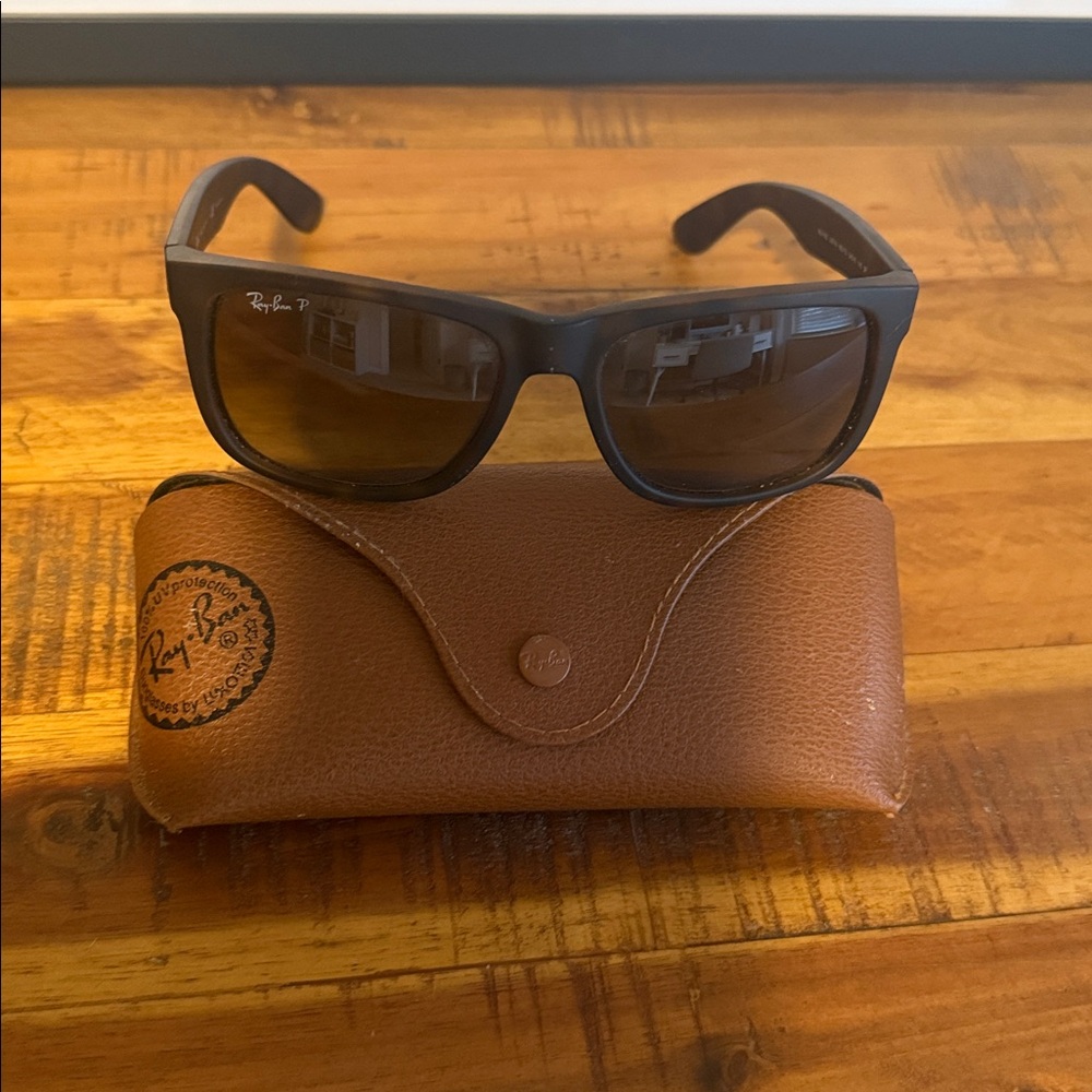 Ray-Ban Brown Tortoise Polarized Sunglasses Justin rb4165 - Picture 2 of 7